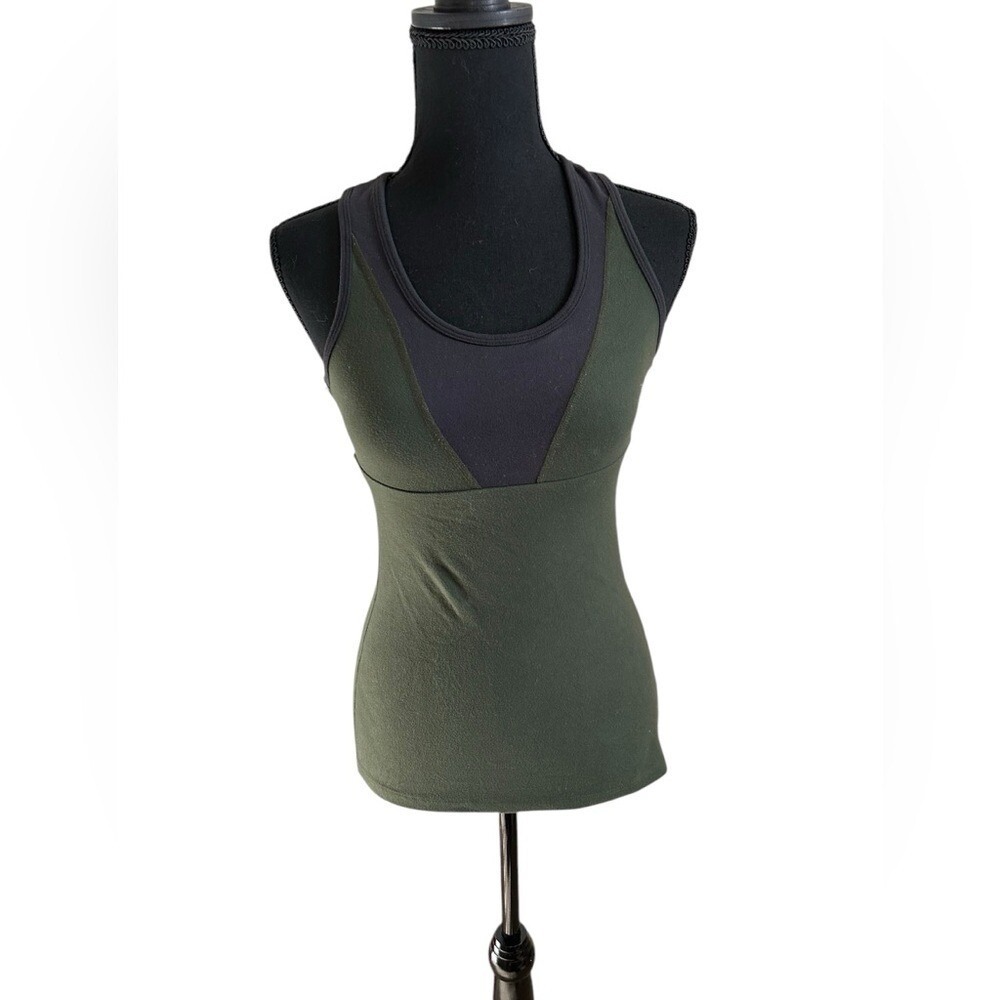 Beyond Yoga Athletic Tank XS Olive Green and Black - Picture 1 of 9